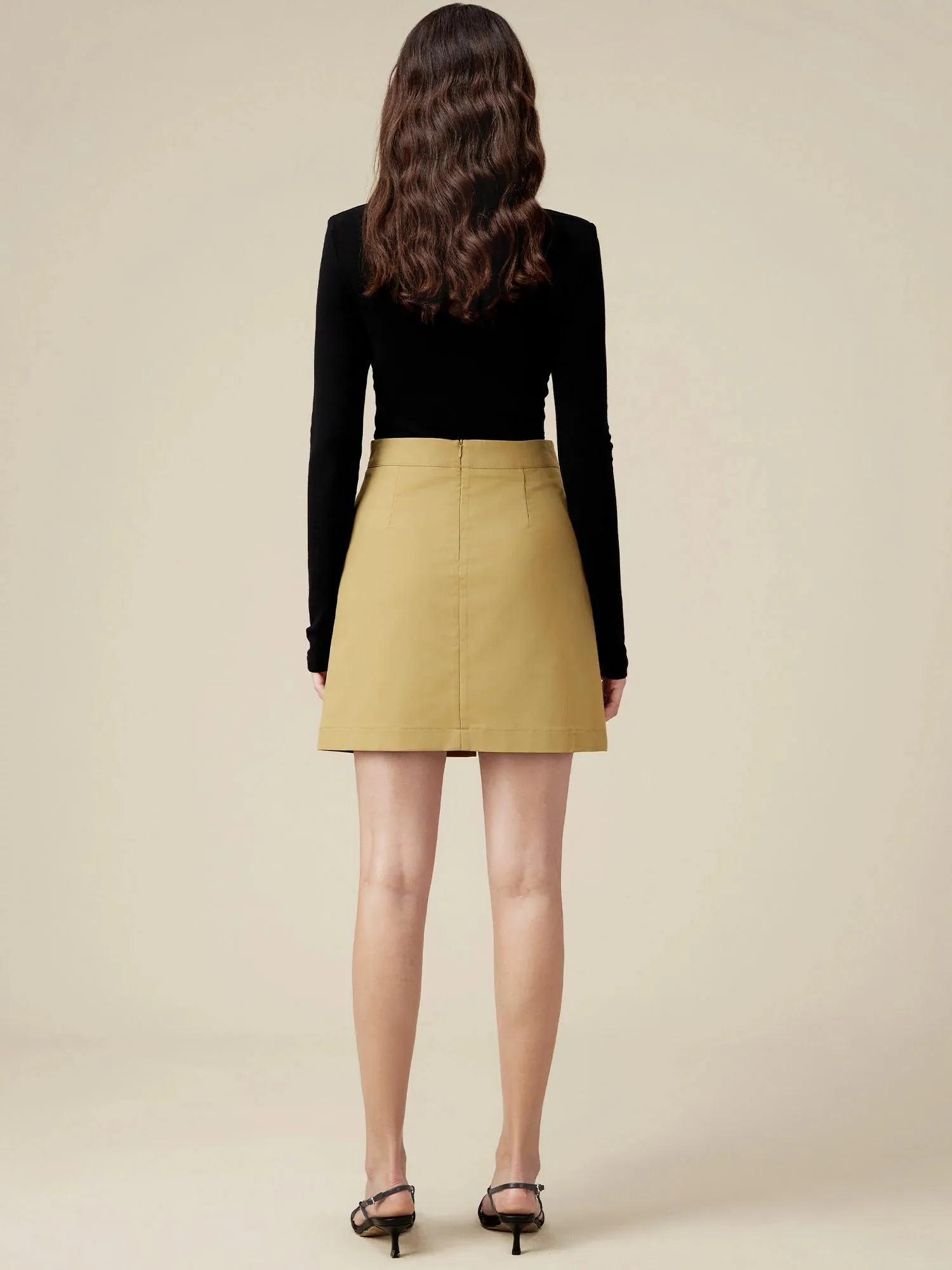 Amoretu Irregular Neck Slanted Shoulder T-Shirt