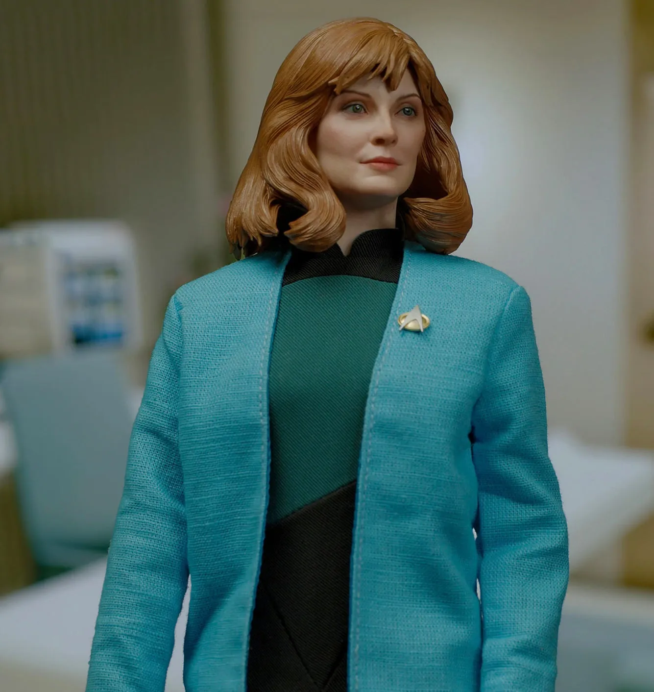 EXO-6 Star Trek: The Next Generation Dr. Beverly Crusher (Standard Ver.) 1/6 Scale Figure