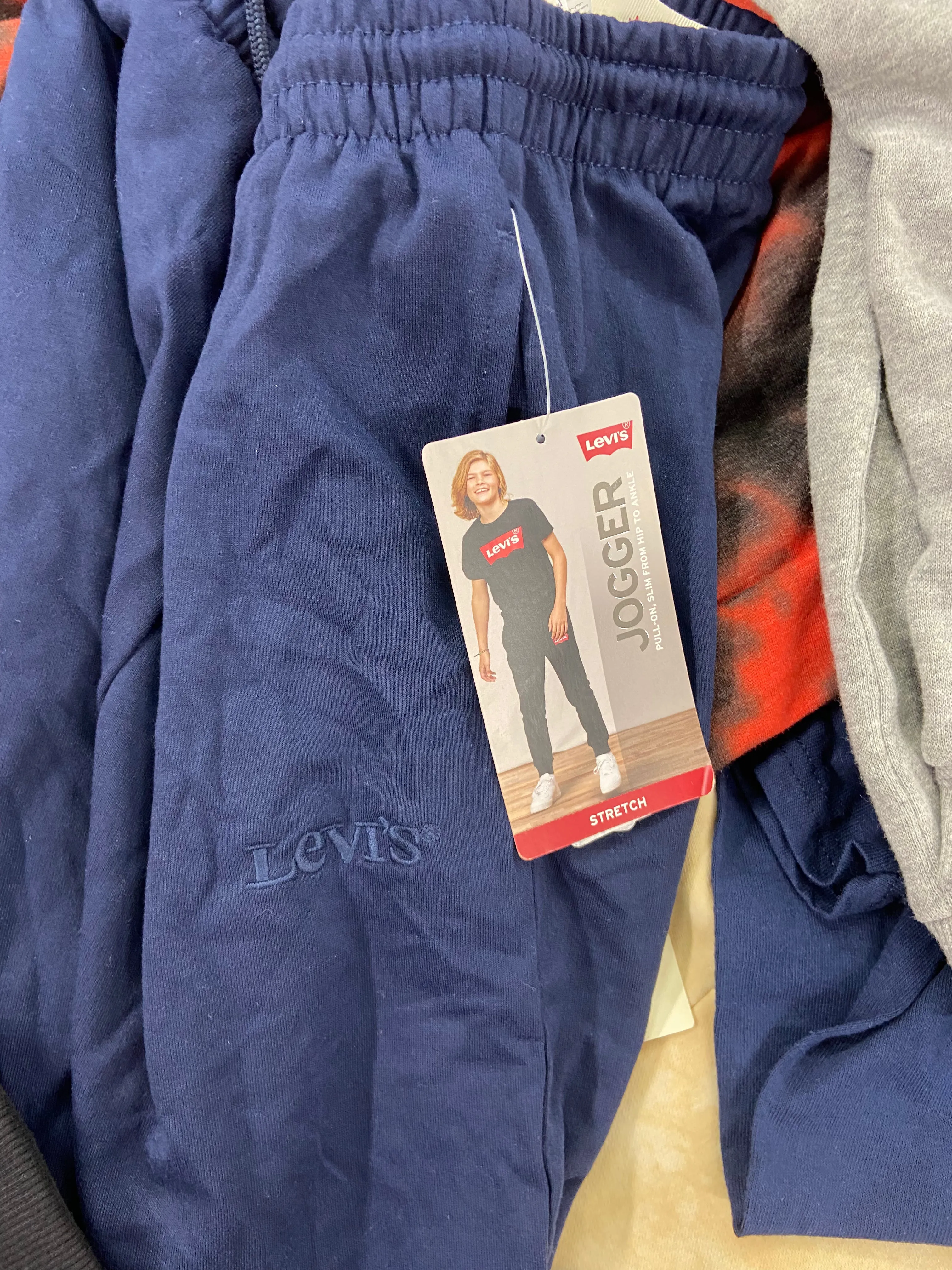 Kid's & Baby's Clothing Assorted Wholesale Lot, CALVIN KLEIN, LEVI'S, LUCKY BRAND, NAUTICA, NIKE, STAR WARS, UNIVIBE and more, 16 items, Shelf Pulls, MSRP $568